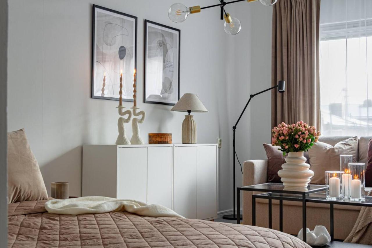 Simple Studio In Trendy Soedermalm - Construction Work Стокгольм Екстер'єр фото